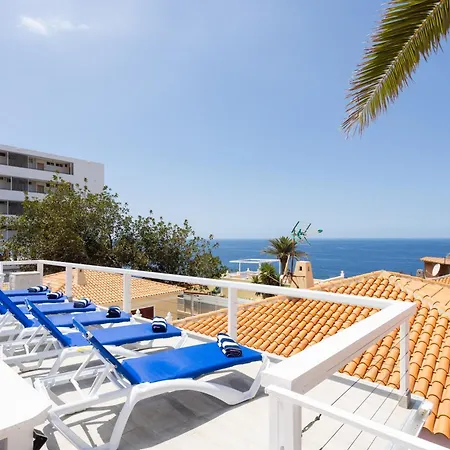 Gaia Villa *